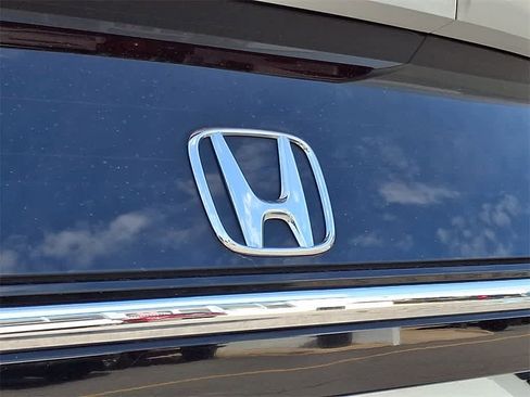 Used 2018 Honda Clarity Touring image 30