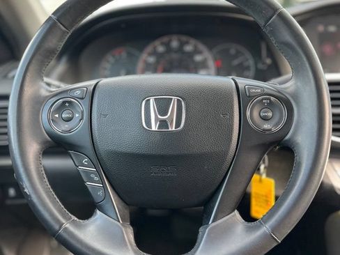 Used 2015 Honda Accord Sport image 19