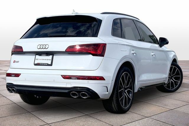 Used 2024 Audi SQ5 Prestige w/ Prestige Package AWD/4WD image 13