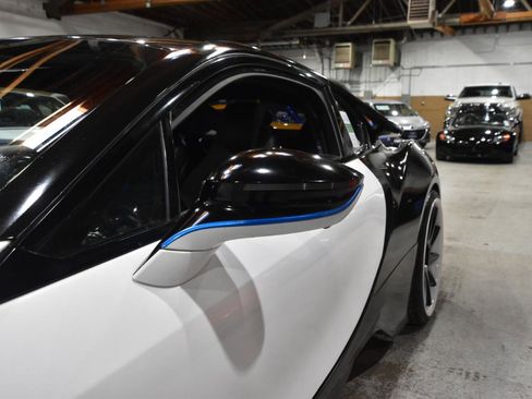 Used 2016 BMW i8 AWD/4WD image 48