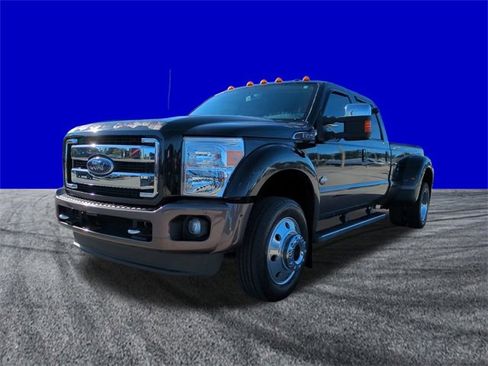 Used 2015 Ford F450 King Ranch w/ King Ranch Chrome Package image 8