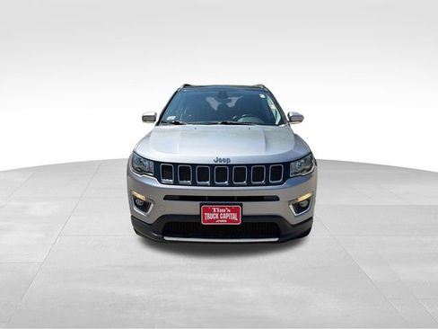 Used 2018 Jeep Compass Limited w/ Navigation Group AWD/4WD image 8