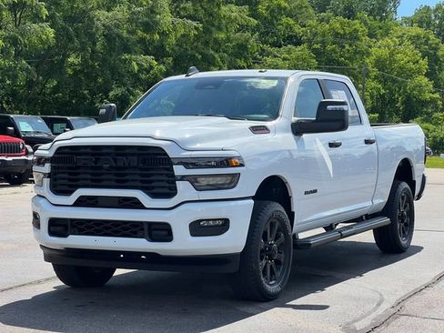 Used 2025 RAM 2500 Big Horn AWD/4WD image 46