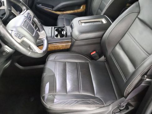 Used 2016 GMC Yukon XL Denali w/ Open Road Package AWD/4WD image 23