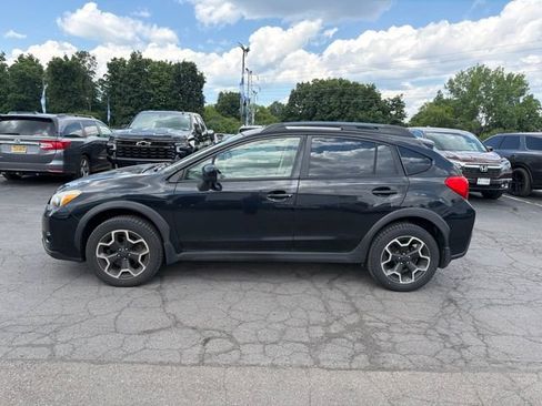 Used 2013 Subaru Crosstrek 2.0i Limited AWD/4WD image 3