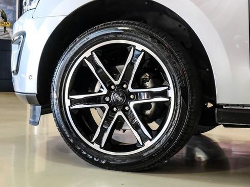 Used 2019 Ford Expedition Limited w/ Equipment Group 303A image 53