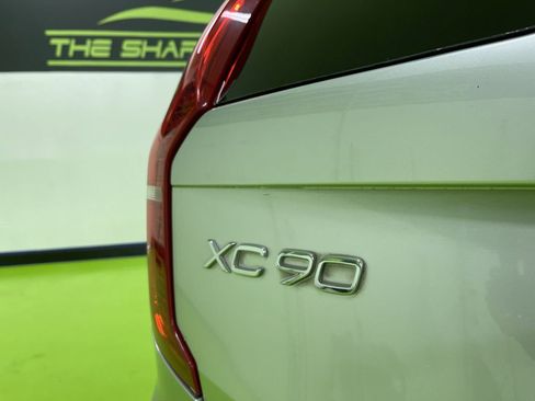 Used 2018 Volvo XC90 T6 Momentum w/ Convenience Package image 13