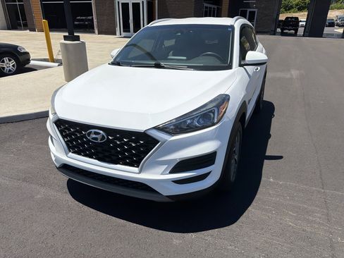 Used 2020 Hyundai Tucson SEL FWD image 2