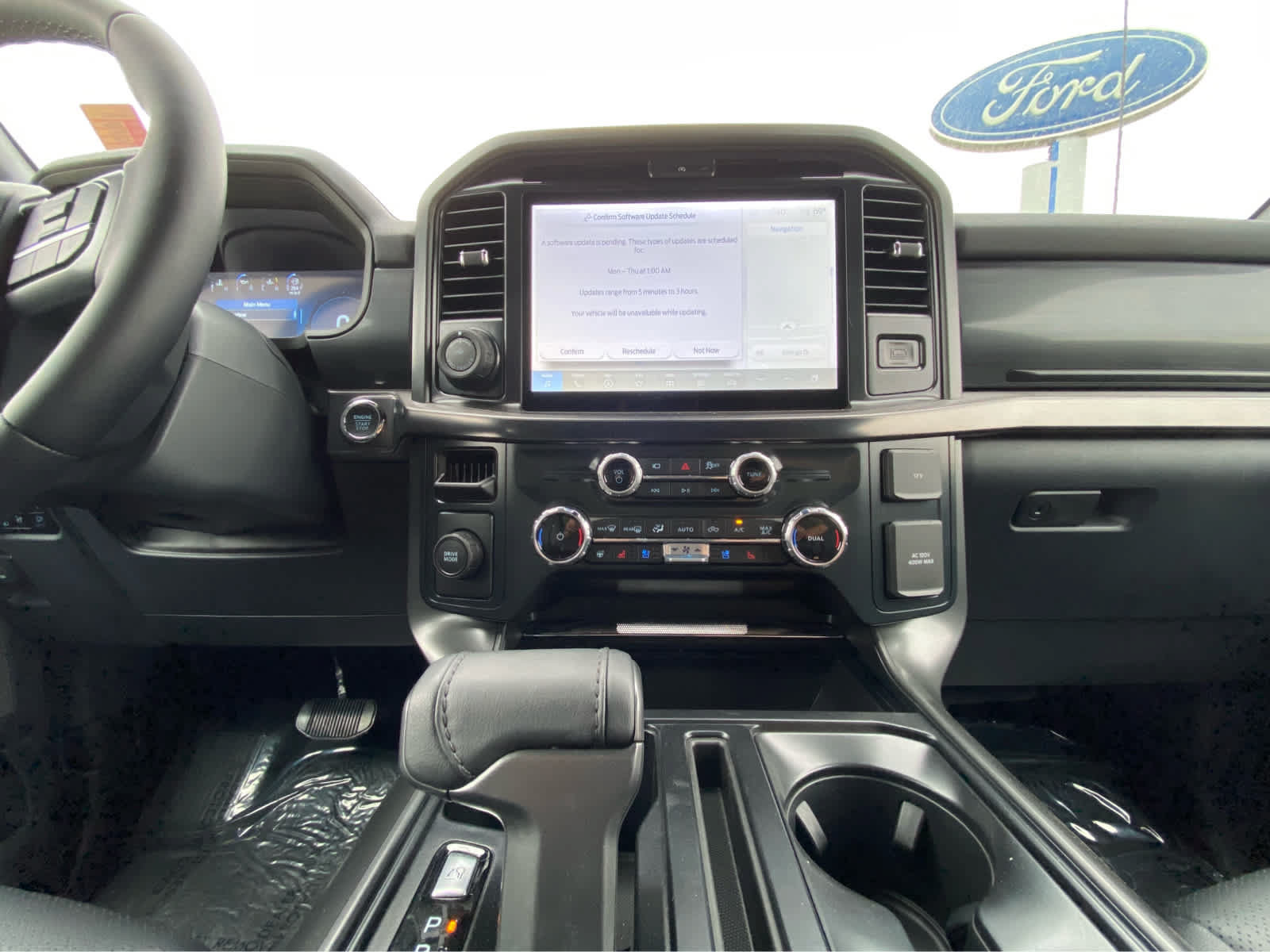 Used 2026 Ford F150 Lariat RWD image 25