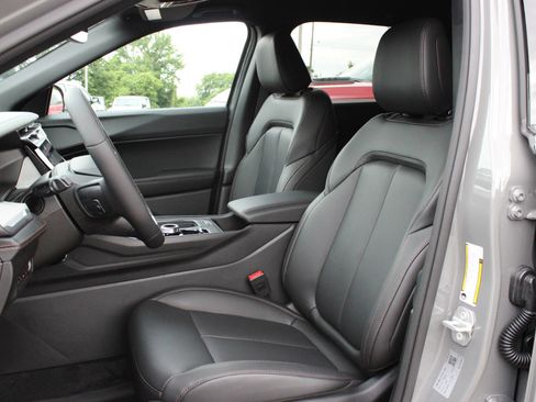 New 2026 Jeep Cherokee Limited AWD/4WD image 16