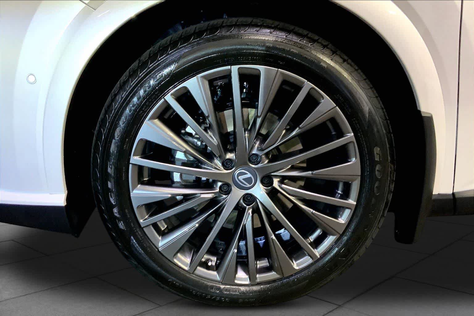 New 2026 Lexus RX 350 AWD w/ Convenience Package image 11