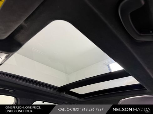 Used 2017 BMW X5 M AWD/4WD image 33