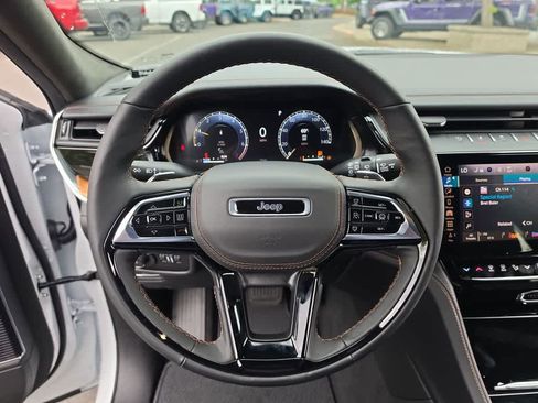New 2026 Jeep Grand Cherokee Summit AWD/4WD image 14