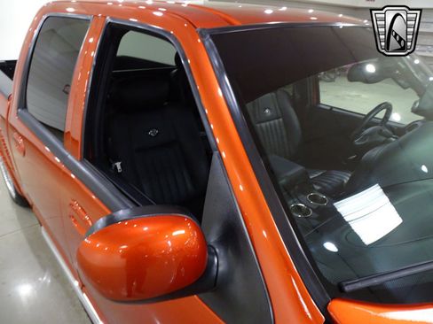 Used 2003 Ford F150 Harley-Davidson image 15