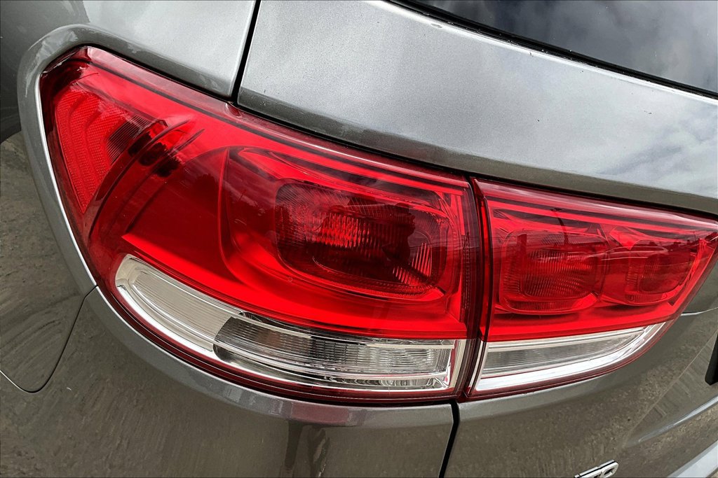 Used 2018 Kia Sorento L FWD image 28