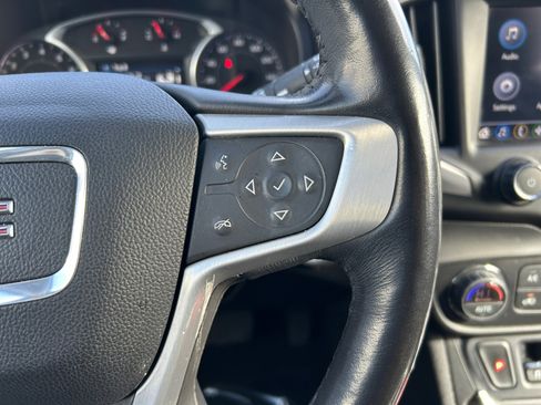 Used 2018 GMC Terrain SLT w/ Preferred Package image 6