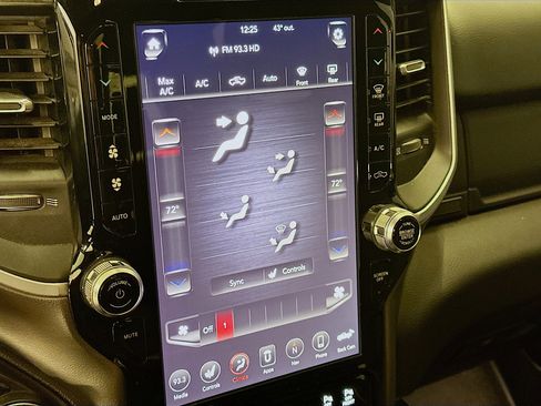 Used 2019 RAM 1500 Big Horn image 24