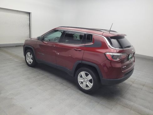 Used 2022 Jeep Compass Latitude w/ Mopar Graphics Package AWD/4WD image 3