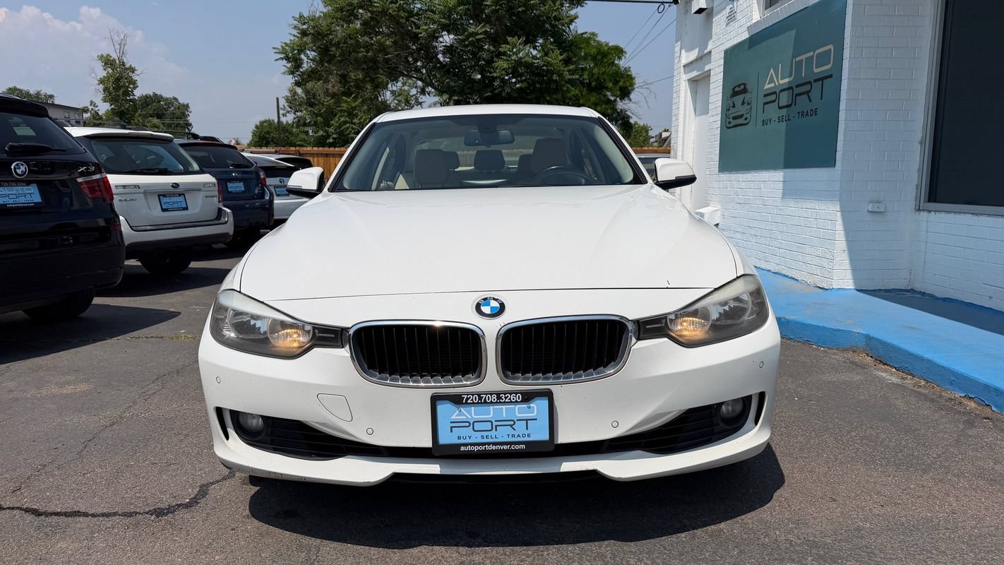 Used 2014 BMW 328i Sedan RWD image 6