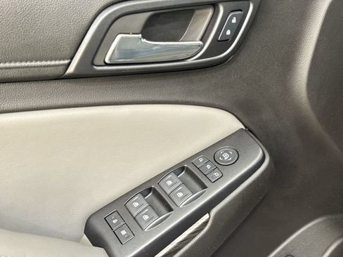 Used 2018 Chevrolet Tahoe LT RWD image 24