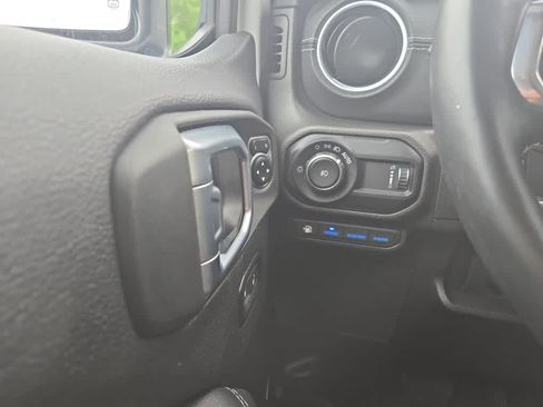 Used 2023 Jeep Wrangler Unlimited Sahara w/ Cold Weather Group AWD/4WD image 21