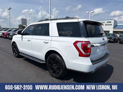Used 2021 Ford Expedition XLT AWD/4WD image 3