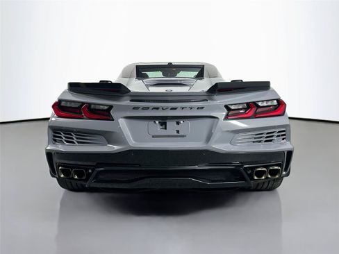 Used 2025 Chevrolet Corvette E-Ray w/ Battery Protection Package AWD/4WD image 6