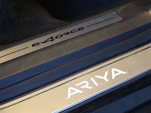 Used 2023 Nissan Ariya AWD image 31