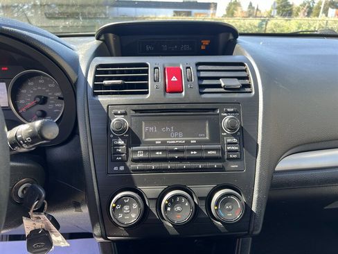 Used 2014 Subaru Crosstrek 2.0i Premium image 15