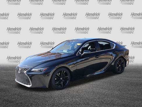 Used 2022 Lexus IS 300 image 5