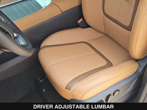 New 2026 Nissan Armada SL AWD/4WD image 16
