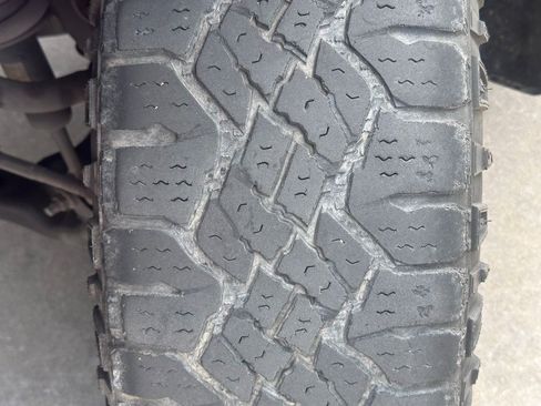 Used 2020 Toyota Tacoma SR5 image 3