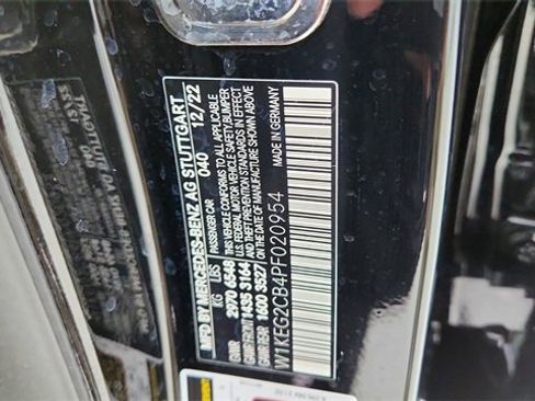 Used 2023 Mercedes-Benz EQE 500 4MATIC Sedan image 64