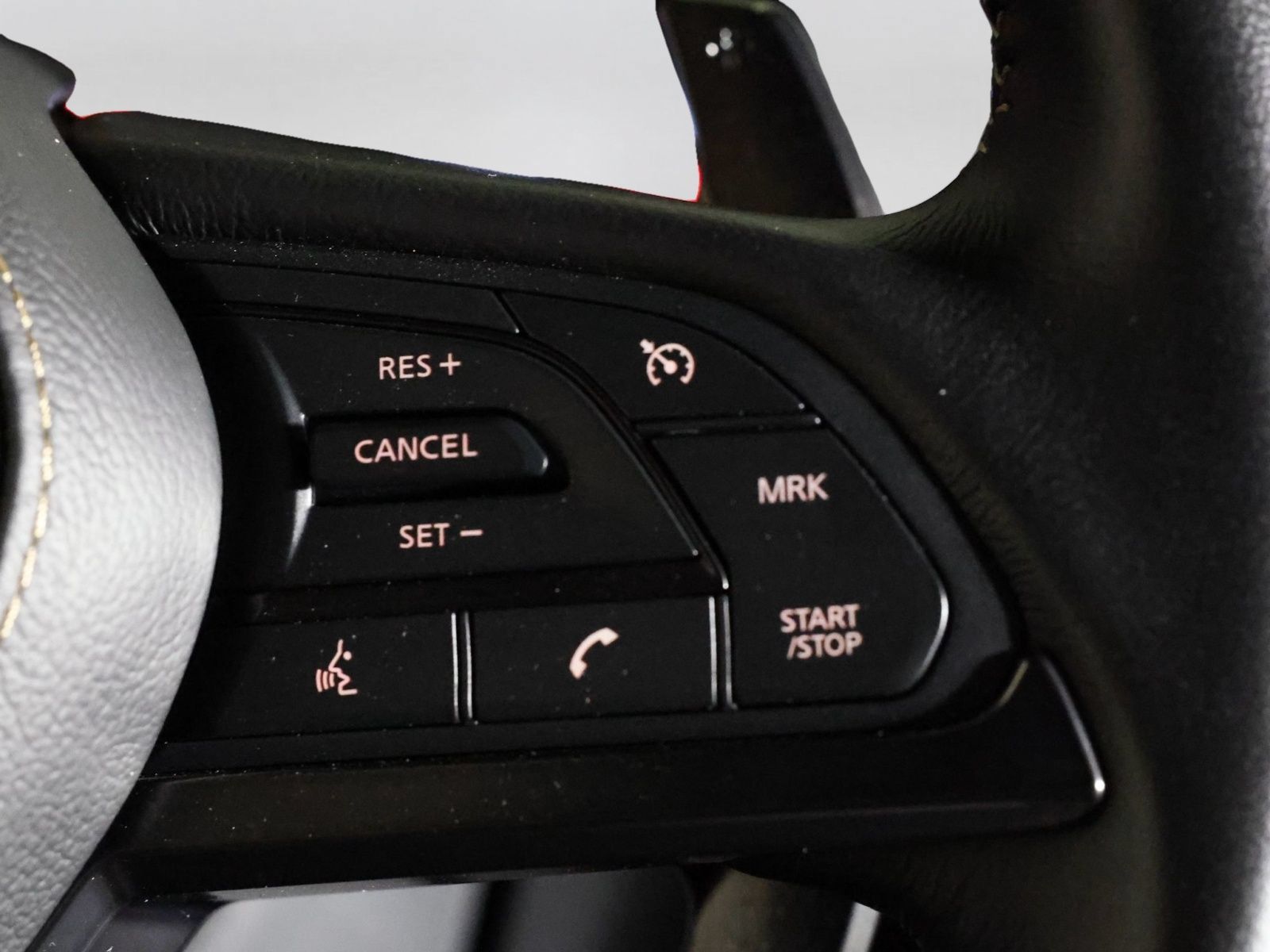 Used 2021 Nissan GT-R Premium AWD/4WD image 35