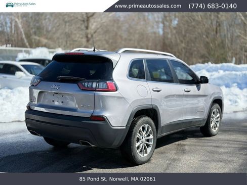 Used 2019 Jeep Cherokee Latitude Plus image 8