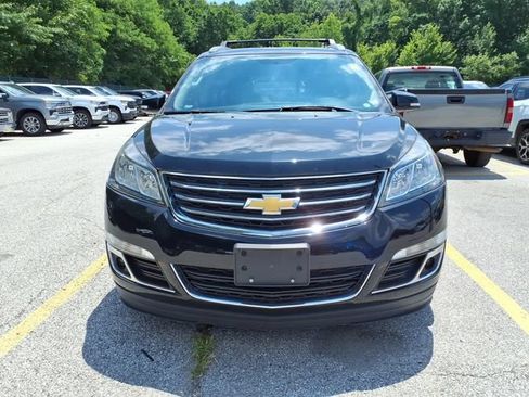 Used 2016 Chevrolet Traverse LT AWD/4WD image 2