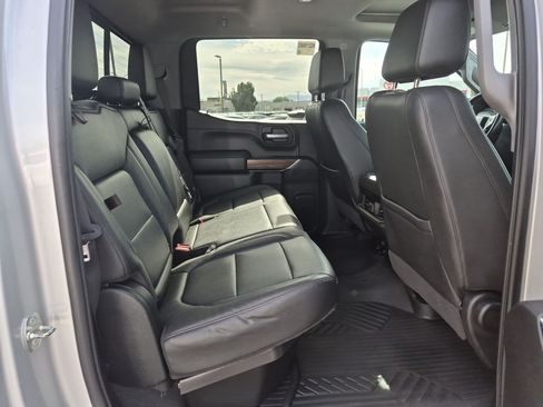 Used 2021 Chevrolet Silverado 1500 LT Trail Boss w/ Convenience Package II AWD/4WD image 31