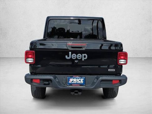 Used 2021 Jeep Gladiator Overland w/ Popular Equipment Package AWD/4WD image 7