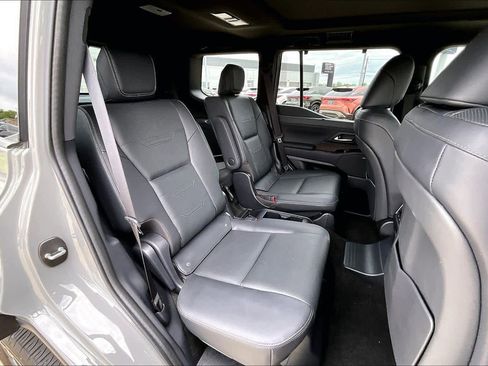 Used 2025 Lexus GX 550 image 20