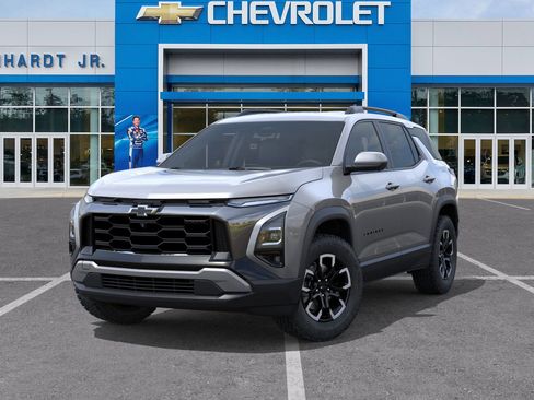 Used 2026 Chevrolet Equinox ACTIV w/ Convenience Package III FWD image 8