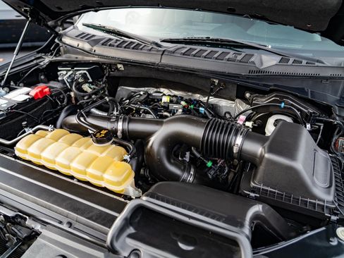 Used 2019 Ford F150 XLT w/ Equipment Group 302A Luxury image 31