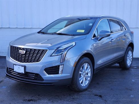 New 2026 Cadillac XT5 Luxury image 7
