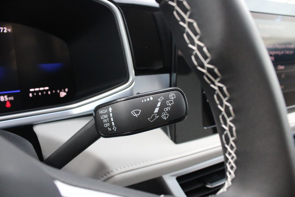 New 2026 Volkswagen Taos SE AWD/4WD image 14