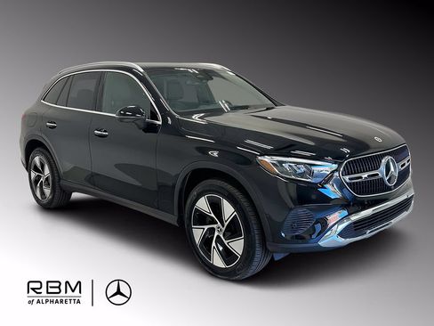 Certified 2024 Mercedes-Benz GLC 300 4MATIC image 1