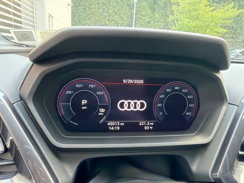 Used 2023 Audi Q4 e-tron Premium Plus w/ Premium Plus AWD/4WD image 2