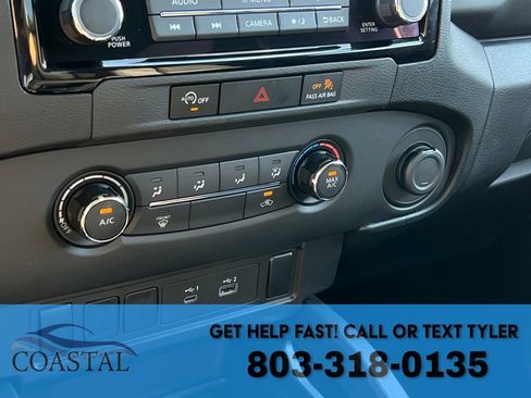 Used 2023 Nissan Frontier SV image 41