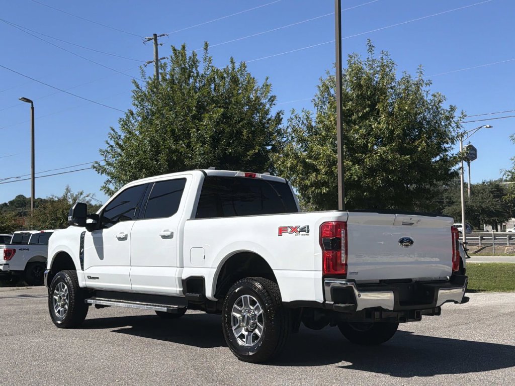Used 2023 Ford F250 Lariat w/ FX4 Off-Road Package AWD/4WD image 6