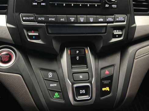 Used 2021 Honda Odyssey LX image 26