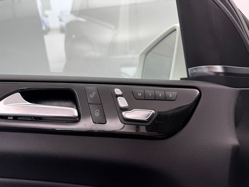 Used 2019 Mercedes-Benz GLE 400 4MATIC w/ Premium 1 Package image 40