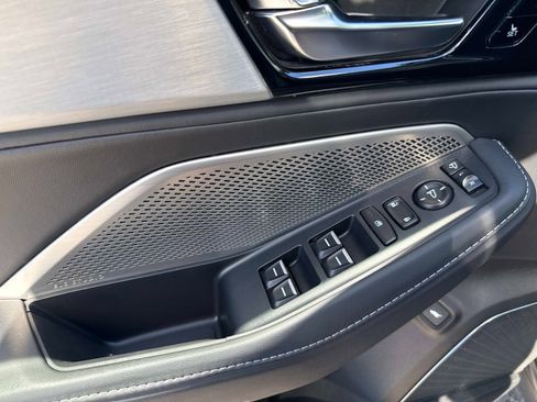 Used 2023 Acura MDX FWD w/ Technology Package image 18